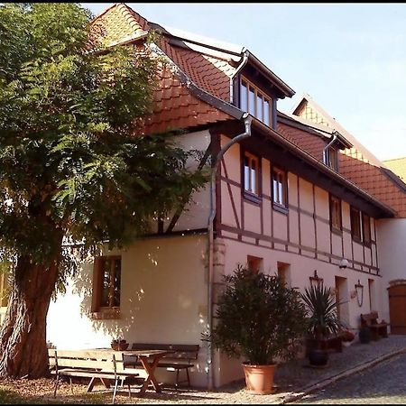 Pension Robinienhof Schadeleben 외부 사진